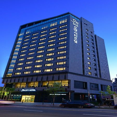 On City Hotel Cheonan Buitenkant foto