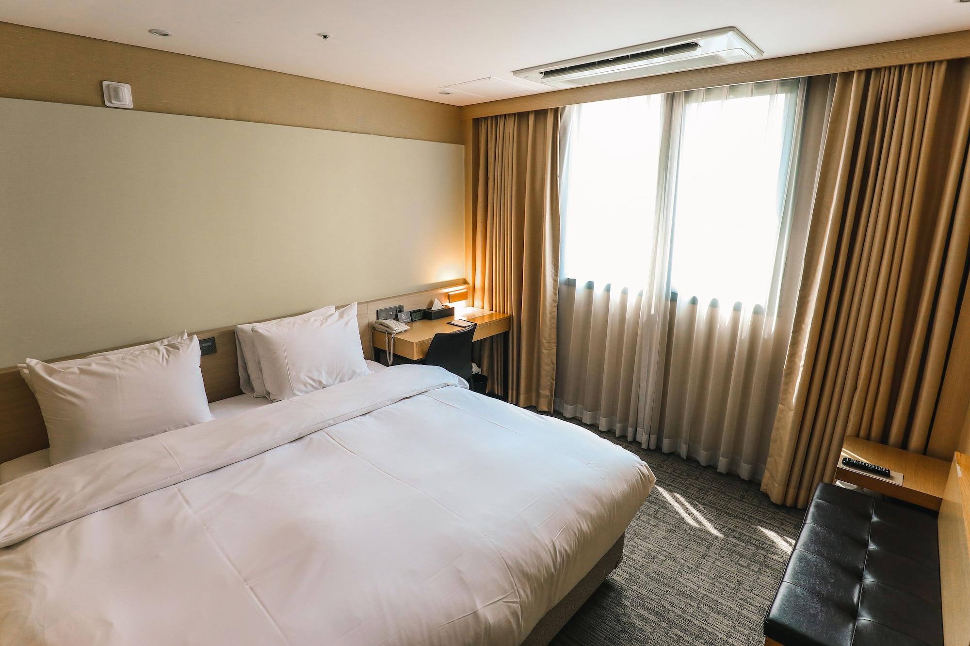 On City Hotel Cheonan Buitenkant foto