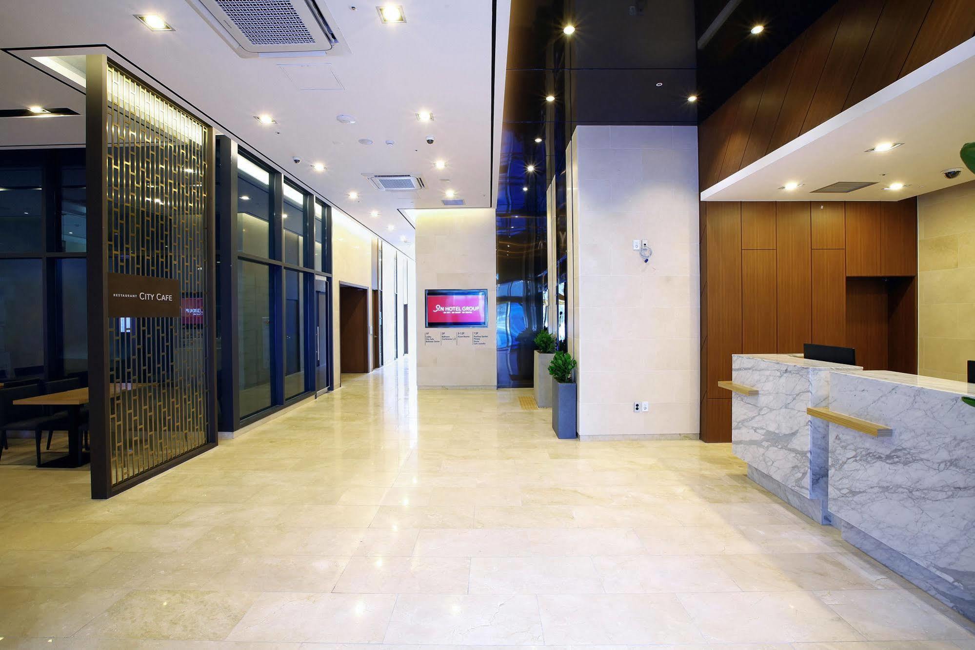 On City Hotel Cheonan Buitenkant foto